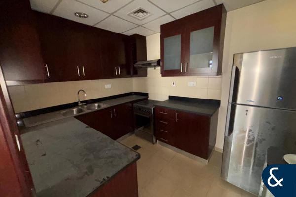 Square Layout | 2 Bedroom | Partial Sea